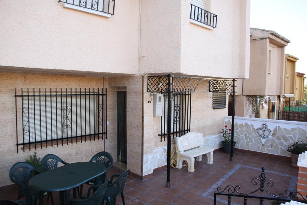 Casas Los Rosales 瓜迪克斯 外观 照片