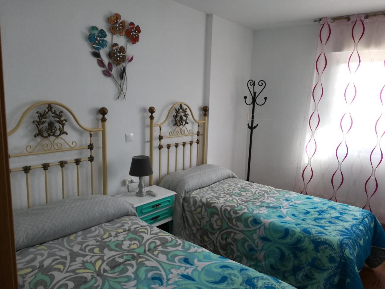 Casas Los Rosales 瓜迪克斯 外观 照片